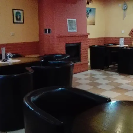 Turisticka Pri Slovenskej Restauracii Hostel Brezno