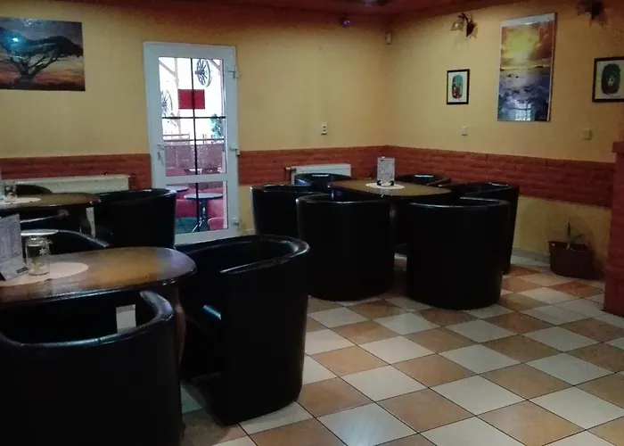 Turisticka Pri Slovenskej Restauracii * 브레즈노